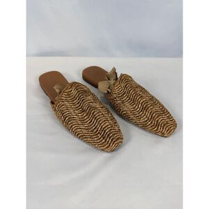 Chocolat Blu Women's Bali Mule Rafia